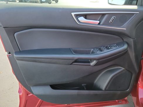Certified 2024 Ford Edge SEL w/ Convenience Package AWD/4WD image 6