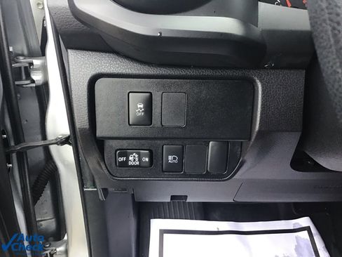 Used 2023 Toyota Tacoma SR image 32