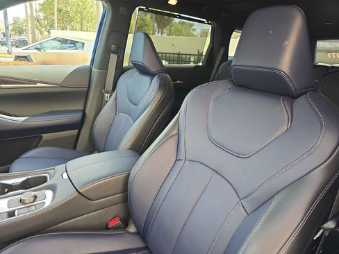 Certified 2026 INFINITI QX60 Sport w/ Dark Cargo Package image 18