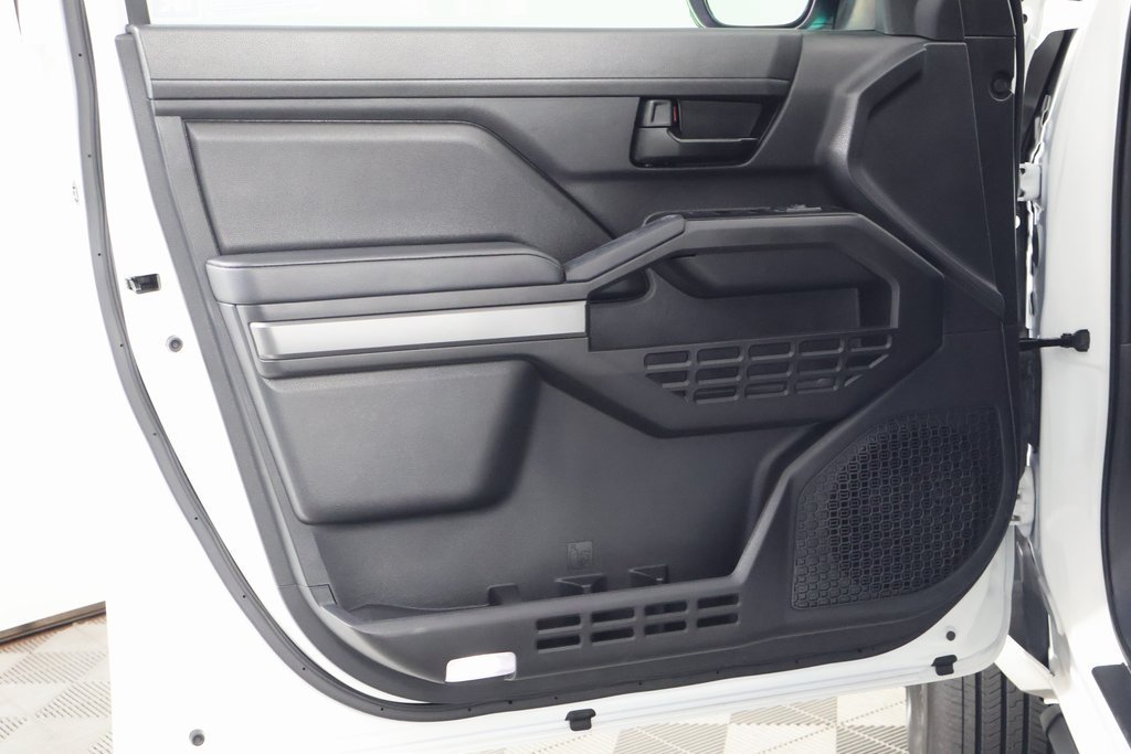 Used 2025 Toyota Tacoma SR5 RWD image 12
