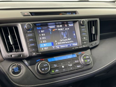 Used 2018 Toyota RAV4 Limited w/ Advanced Technology Package image 22