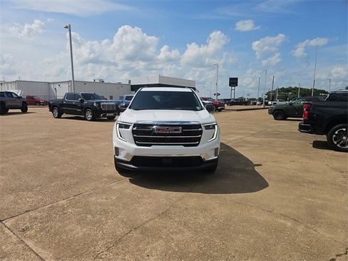 New 2025 GMC Acadia Elevation w/ Elevation Premium Package image 2