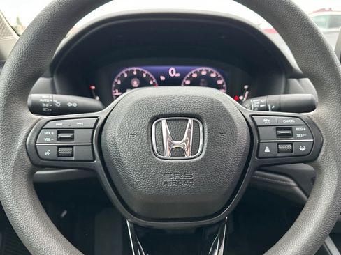 Used 2024 Honda Accord EX image 21