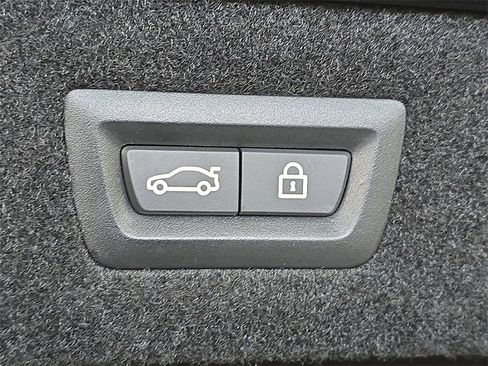 Used 2023 BMW 840i Gran Coupe w/ M Sport Professional Package image 19