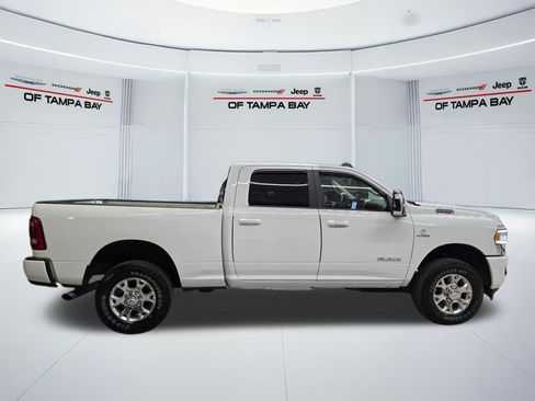 Used 2024 RAM 2500 Laramie AWD/4WD image 8