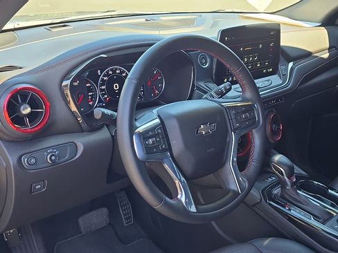 Certified 2023 Chevrolet Blazer RS w/ Driver Confidence II Package image 15