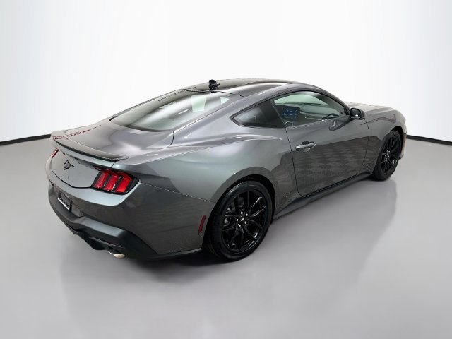 Used 2025 Ford Mustang Premium RWD image 7