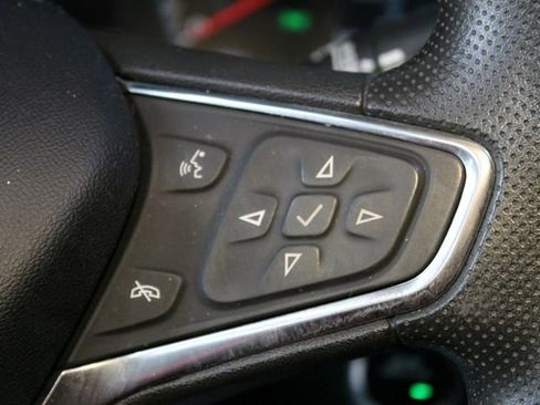 Used 2019 Chevrolet Equinox LS w/ LS Convenience Package FWD image 22