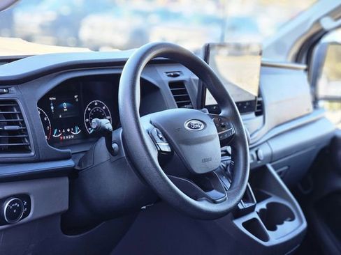Used 2022 Ford Transit 350 XLT image 12