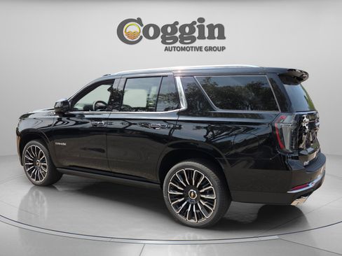 New 2026 Chevrolet Tahoe High Country AWD/4WD image 3