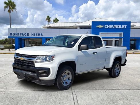 Used 2021 Chevrolet Colorado W/T w/ WT Convenience Package image 2