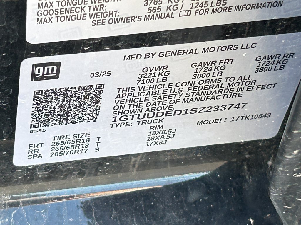 Used 2025 GMC Sierra 1500 SLT AWD/4WD image 35