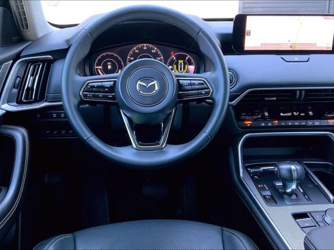 Used 2024 MAZDA CX-90 Plug-In Hybrid w/ Premium Pkg image 5