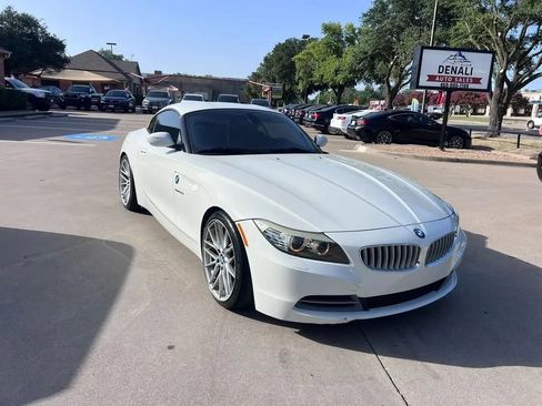 Used 2012 BMW Z4 sDrive35i w/ Sport Pkg RWD image 2