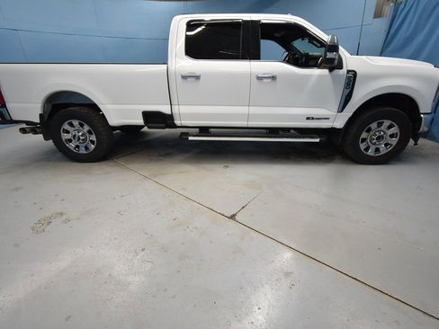 Used 2024 Ford F350 Lariat w/ Chrome Package AWD/4WD image 39