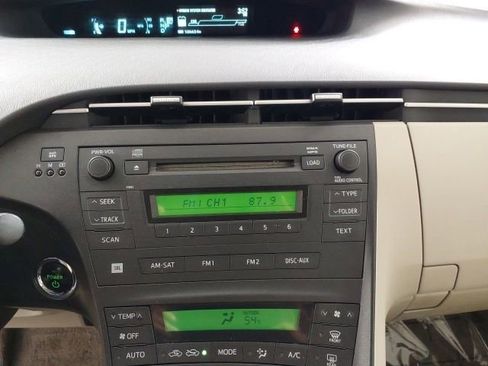 Used 2010 Toyota Prius One FWD image 19