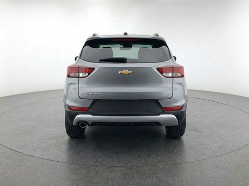 Used 2025 Chevrolet TrailBlazer LT w/ Driver Confidence Package image 7