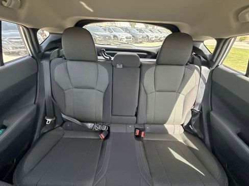 Used 2024 Subaru Crosstrek 2.0i Premium w/ Crosstrek Mirror Package AWD/4WD image 21