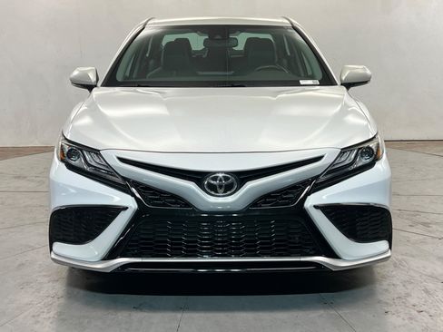 Used 2021 Toyota Camry XSE w/ Carpet Mat Package (TMS) FWD image 8