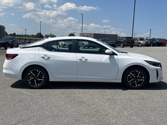 Used 2025 Nissan Sentra SV FWD image 14