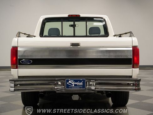 Used 1994 Ford F150 XLT image 10