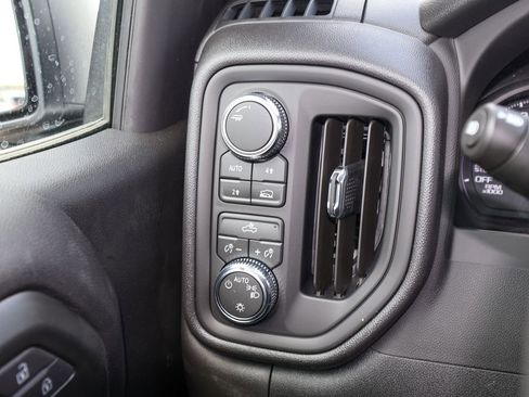 New 2026 GMC Sierra 1500 Pro image 17