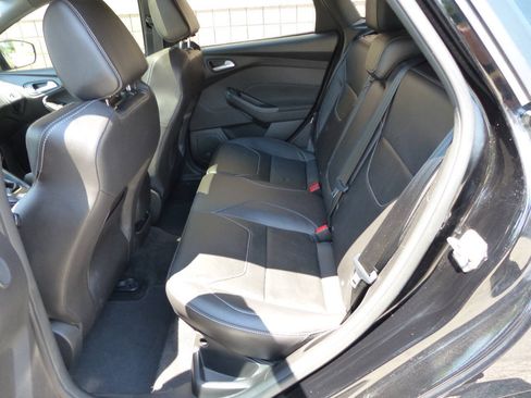 Used 2018 Ford Focus ST FWD image 42