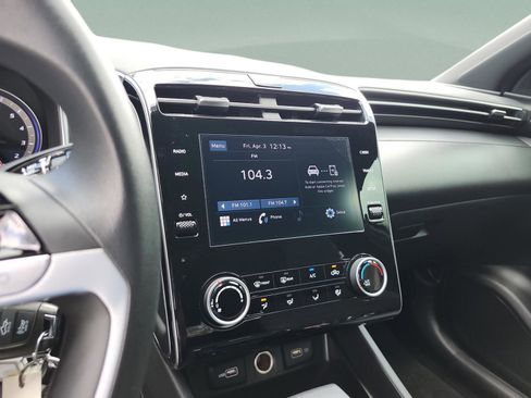 Used 2024 Hyundai Santa Cruz SE image 11