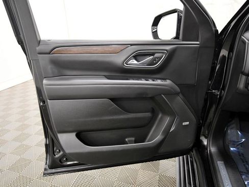 Used 2024 Chevrolet Tahoe High Country w/ Premium Package image 13