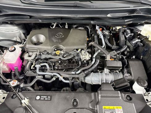 Certified 2024 Toyota Sienna XLE FWD image 45