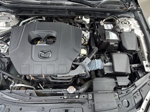 Used 2024 MAZDA MAZDA3 s FWD image 28