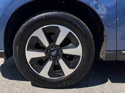 Used 2018 Subaru Forester 2.5i Touring w/ Popular Package #2 AWD/4WD image 30