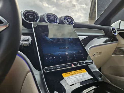 Used 2026 Mercedes-Benz GLC 300 image 28