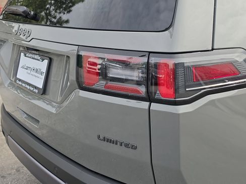 New 2026 Jeep Cherokee Limited image 10