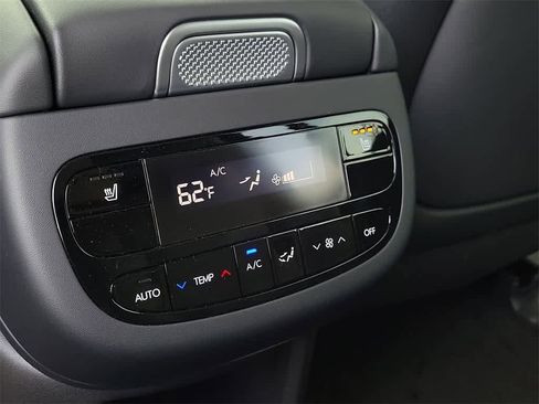 New 2026 Hyundai Ioniq 9 SEL image 13