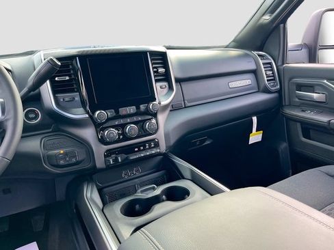 New 2026 RAM 2500 Big Horn AWD/4WD image 21