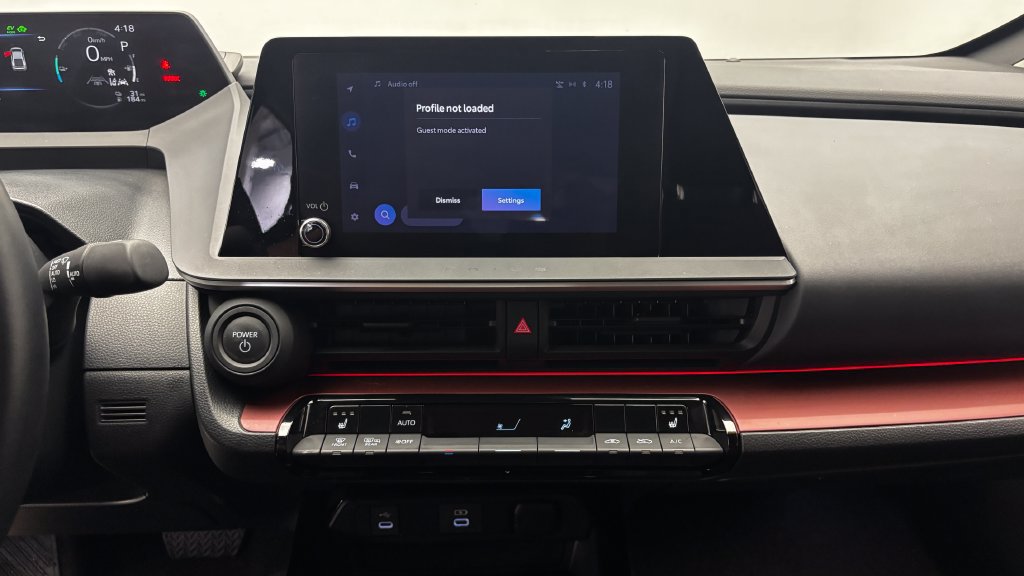 Used 2023 Toyota Prius Prime FWD image 17