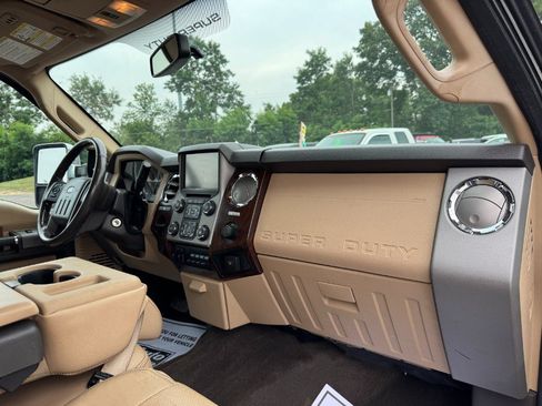 Used 2013 Ford F350 Lariat RWD image 19