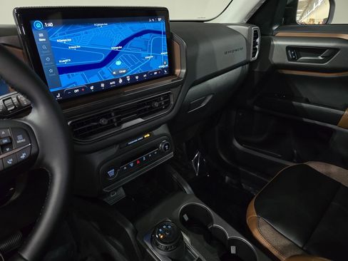 New 2025 Ford Bronco Sport Outer Banks w/ Outer Banks Tech Package+ AWD/4WD image 27