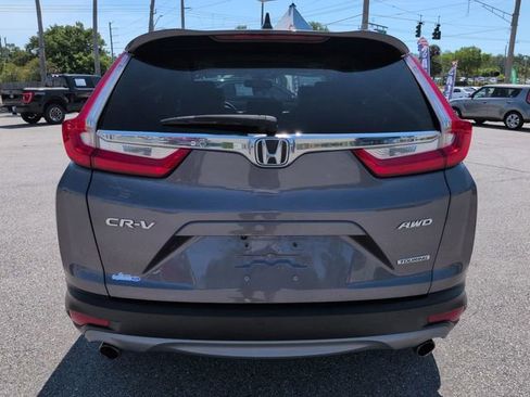Used 2018 Honda CR-V Touring image 5