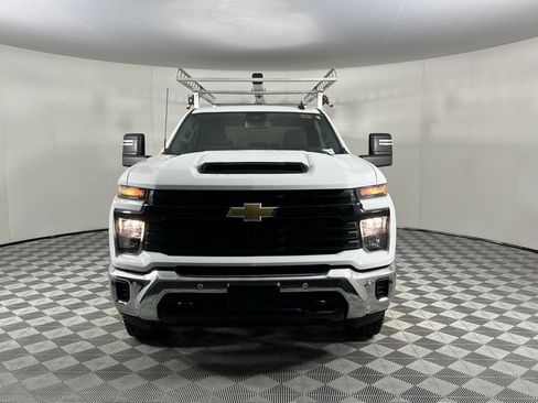 Used 2025 Chevrolet Silverado 2500 W/T w/ WT/CX Safety Package image 10