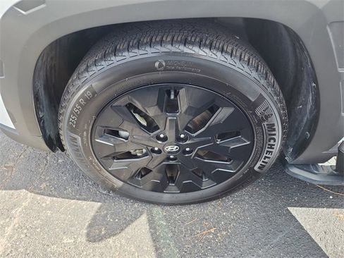 Used 2023 Nissan Sentra SV image 32