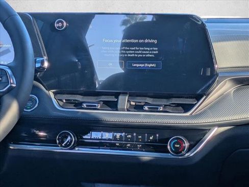 New 2026 Chevrolet Equinox LT w/ Safety and Technology Package image 12