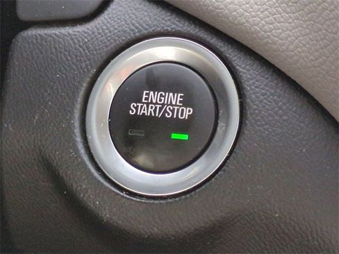 Used 2019 Chevrolet Equinox LS w/ LPO, Cargo Package image 33