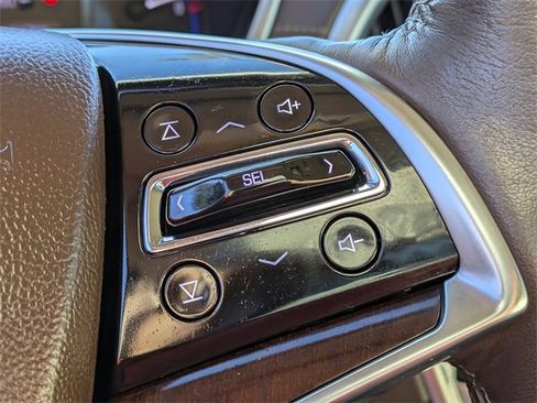 Used 2014 Cadillac SRX Luxury w/ Driver Awareness Package image 28