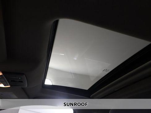 Used 2023 Nissan Altima 2.5 SL image 4