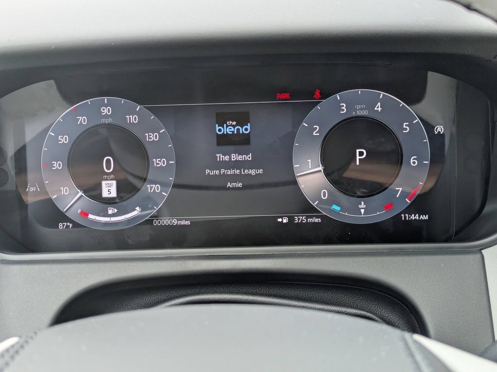 New 2026 Land Rover Range Rover Velar Belgravia AWD/4WD image 31