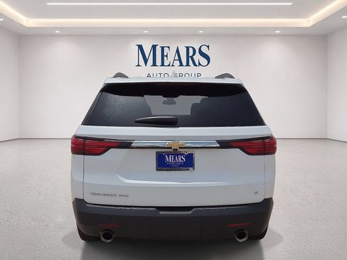 Used 2023 Chevrolet Traverse LT AWD/4WD image 4