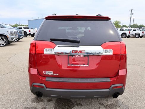 Used 2015 GMC Terrain SLE w/ Convenience Package FWD image 4