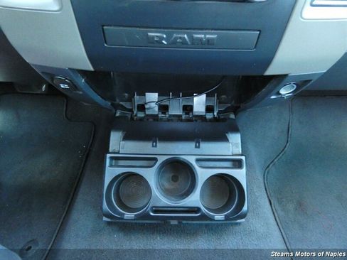 Used 2012 RAM 1500 Express RWD image 32